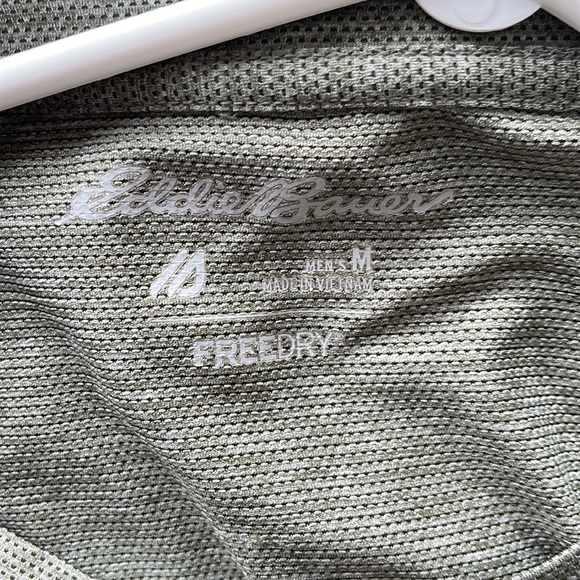 New Mens Eddie Bauer Long Sleeve Tech Tee Size M - Picture 3 of 4